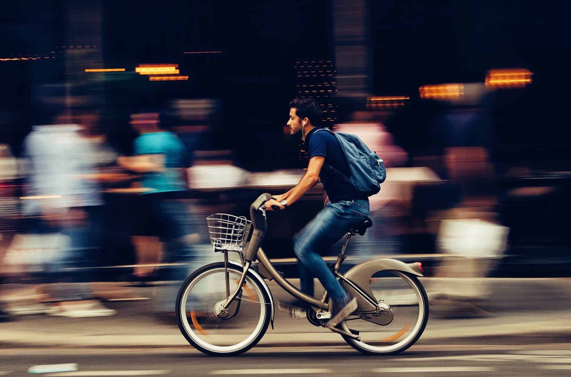 Ziua Internațională de mers cu bicicleta la muncă