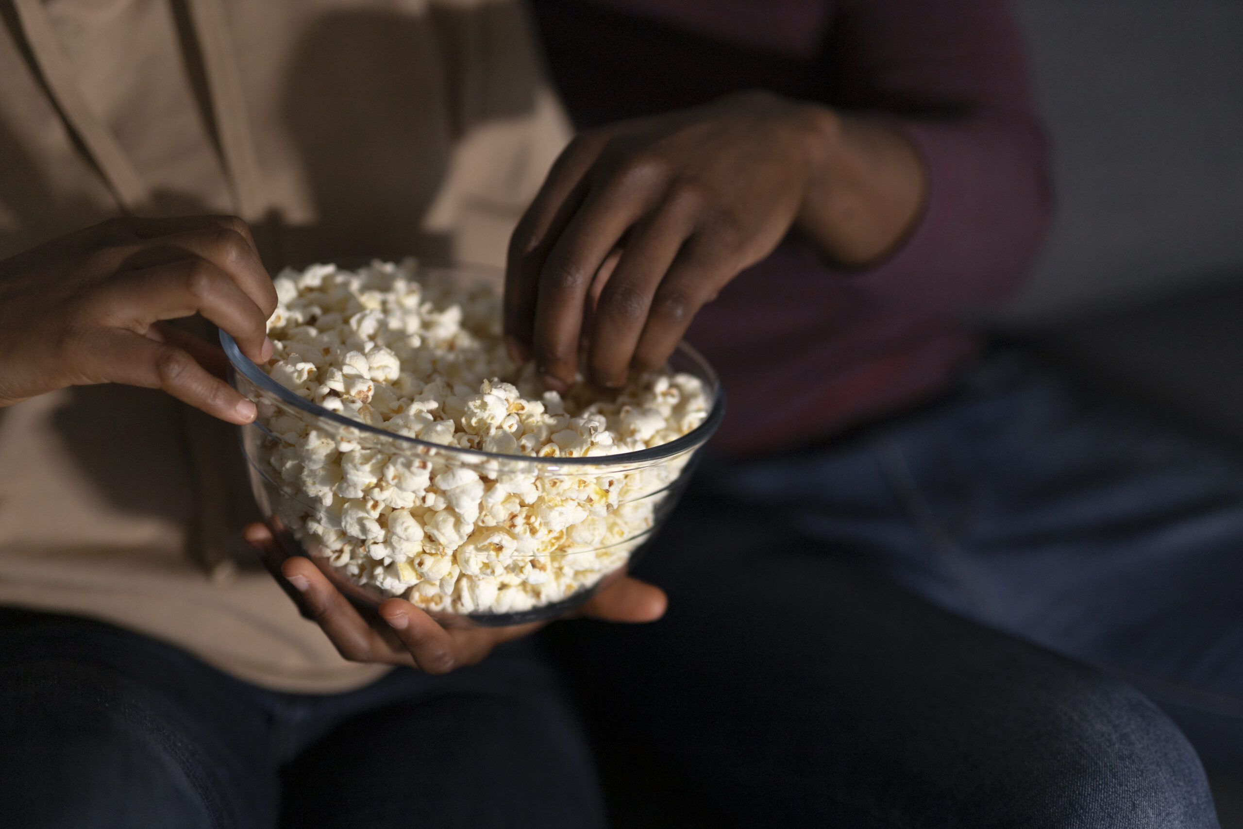 Lansări Netflix/ Freepik